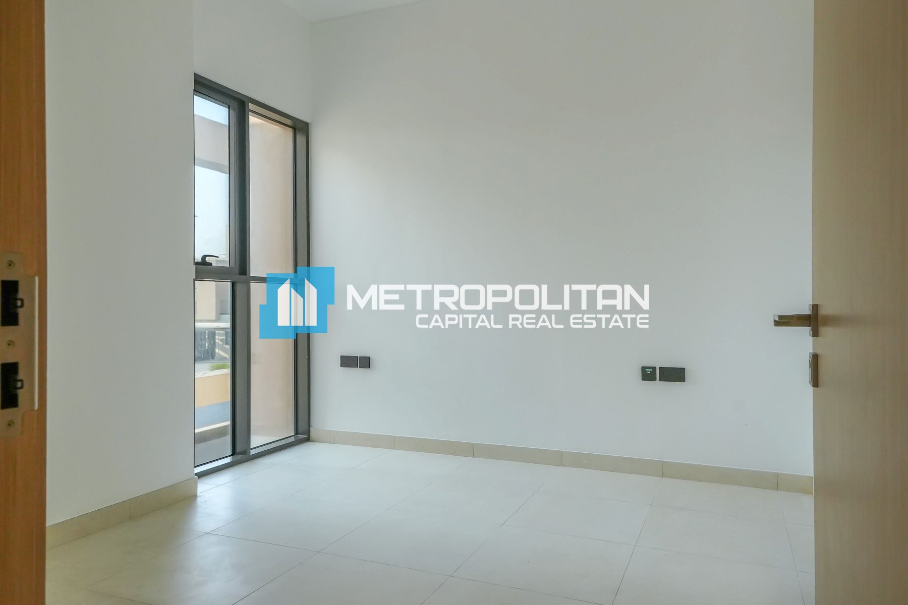 3BR Townhouse for Sale in Abu-Dhabi, UAE – MCS-12868 photo-3