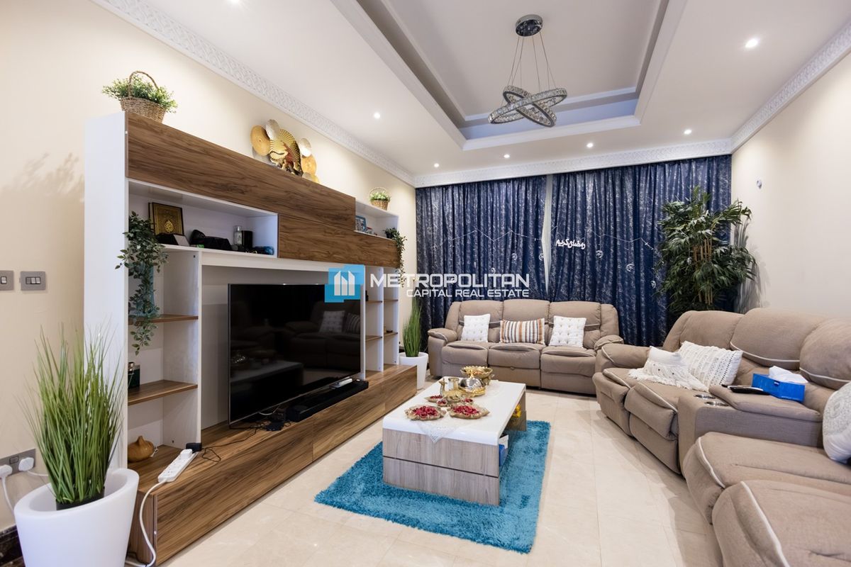 Image - Al Qurm Gardens, , Abu Dhabi | Project - Villa