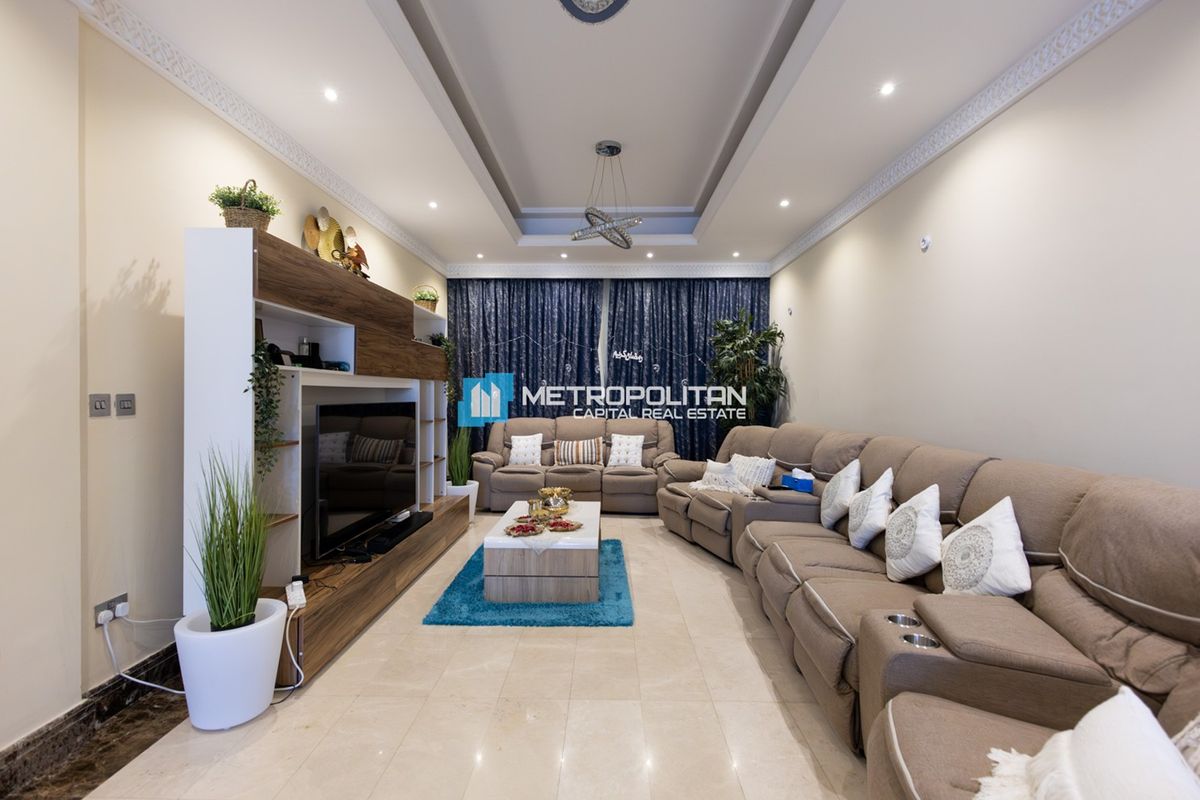 Image - Al Qurm Gardens, , Abu Dhabi | Project - Villa