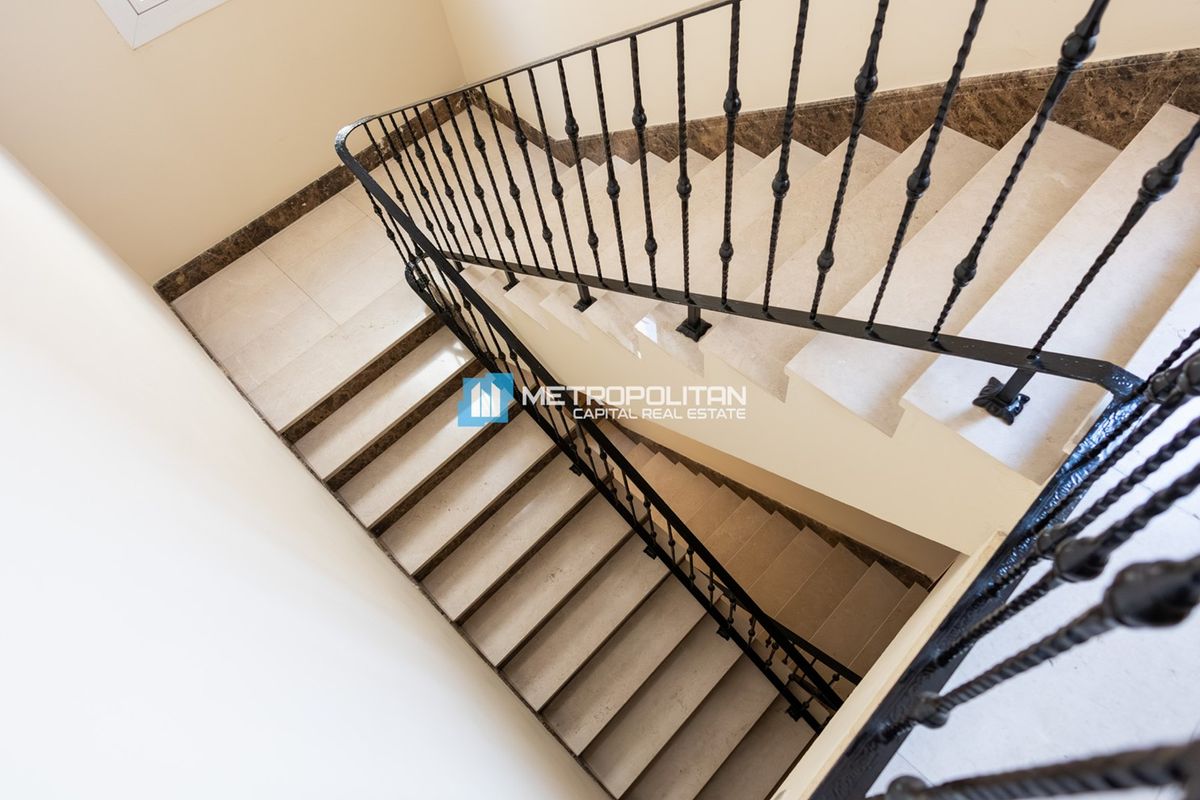 Image - Al Qurm Gardens, , Abu Dhabi | Project - Villa