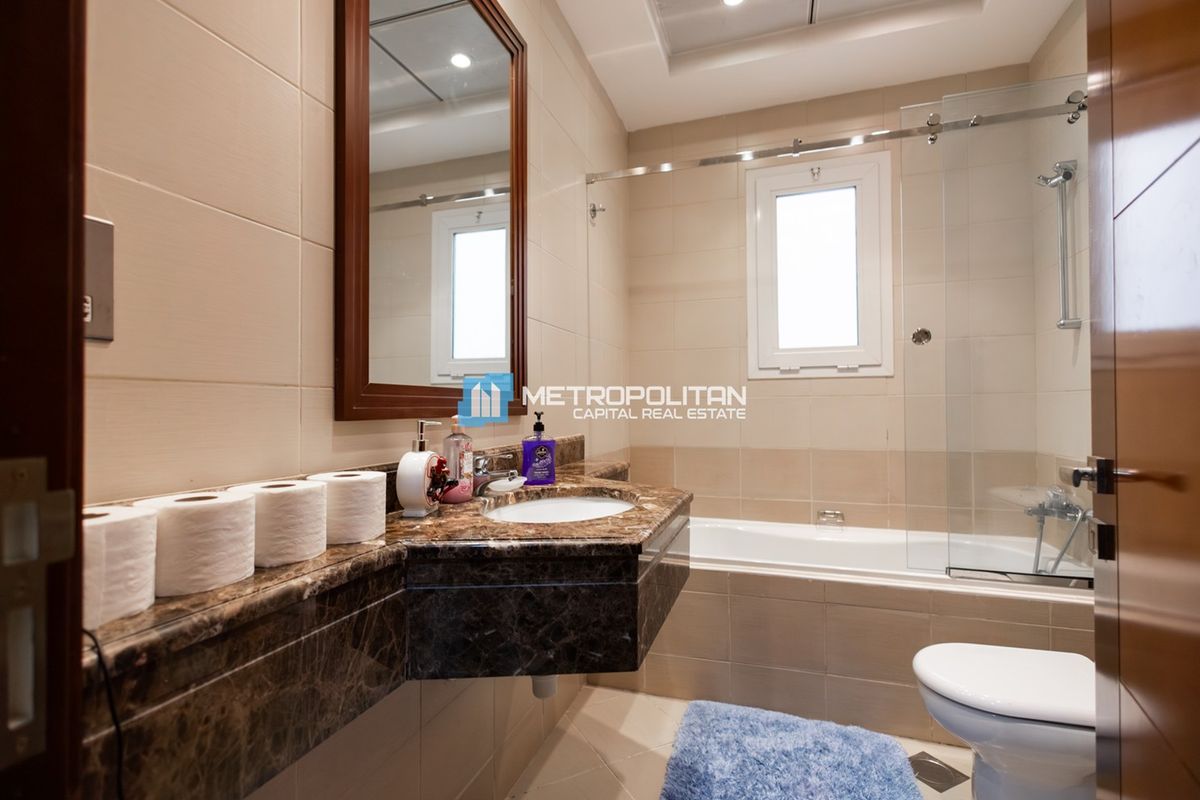 Image - Al Qurm Gardens, , Abu Dhabi | Project - Villa