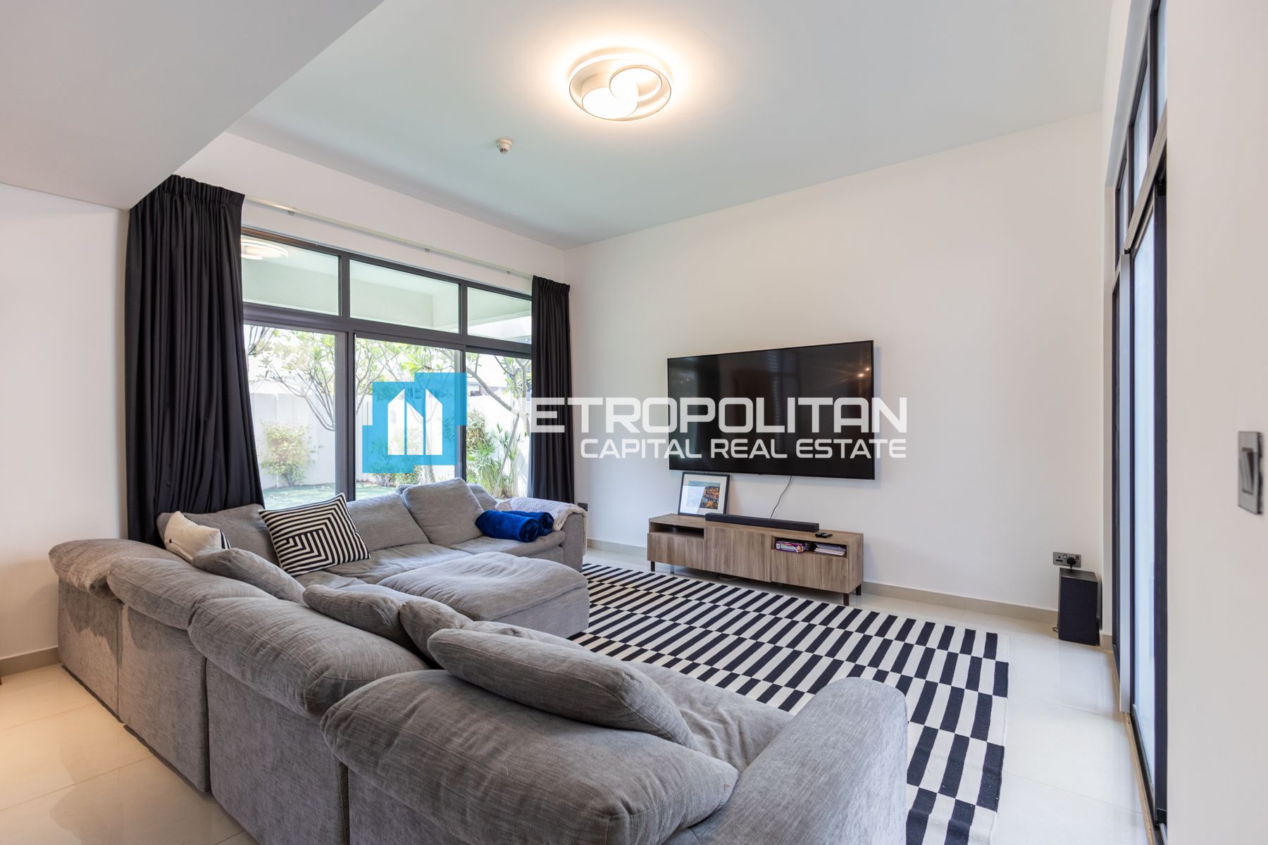 Image - West Yas, Yas Island, Абу-Даби | Project - Villa