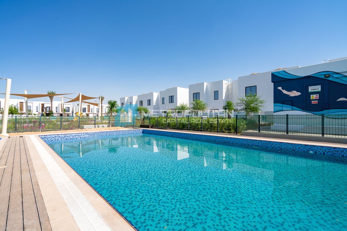 2-комнатный таунхаус на продажу в Al Ghadeer – MCS-37956 photo-1