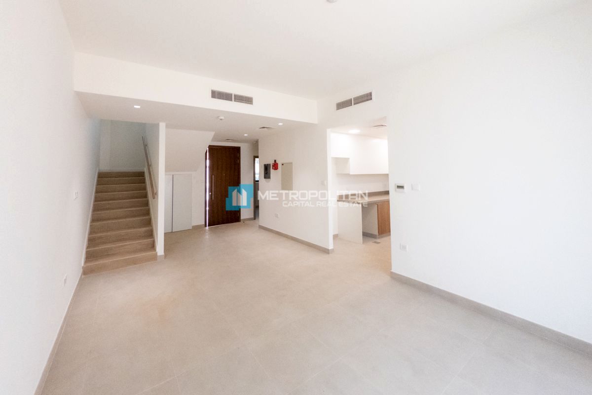 2-комнатный таунхаус на продажу в Al Ghadeer – MCS-37956 photo-2