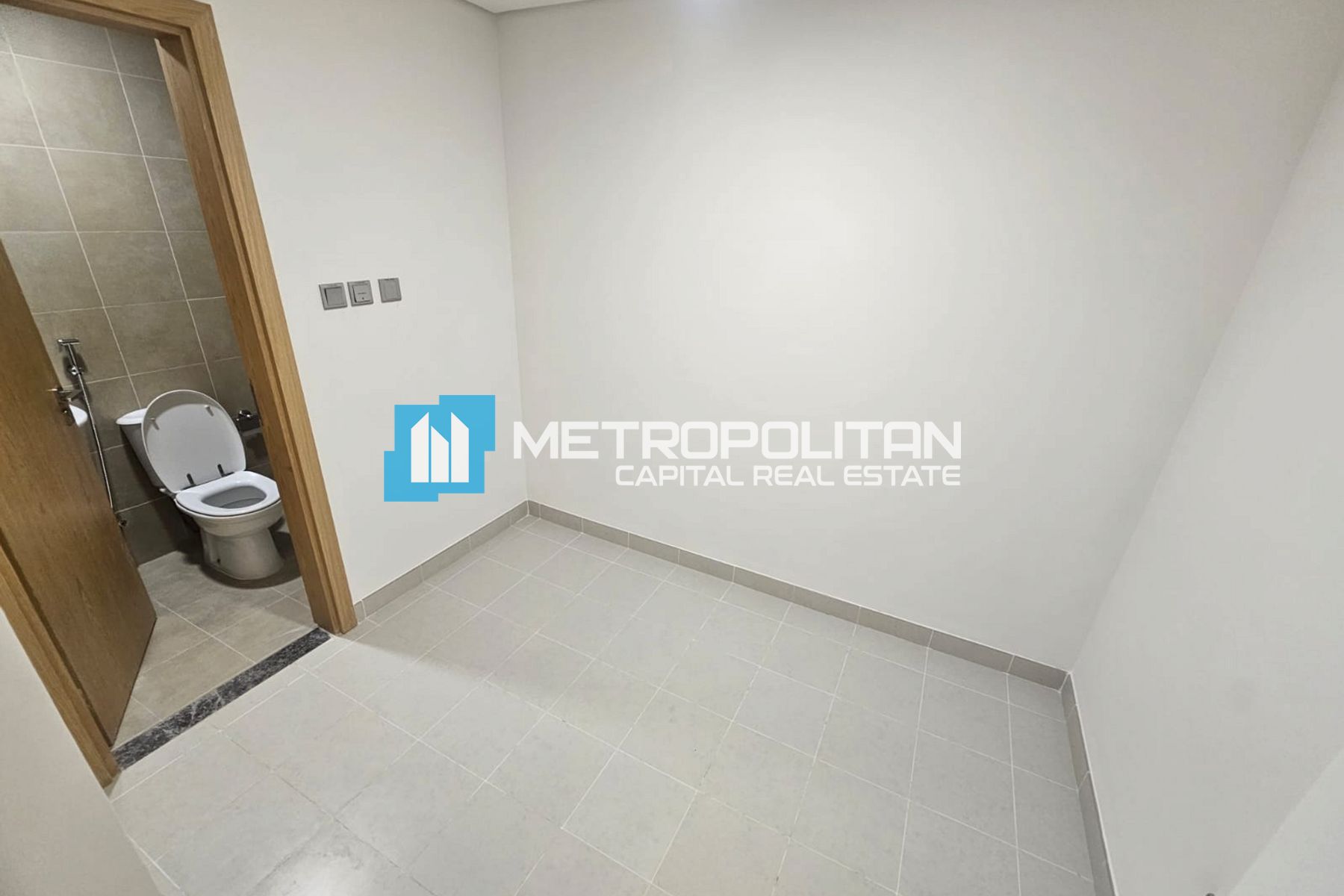 Duplex 3BR+Miads | Full Canal View | Radiant Viewz photo-4