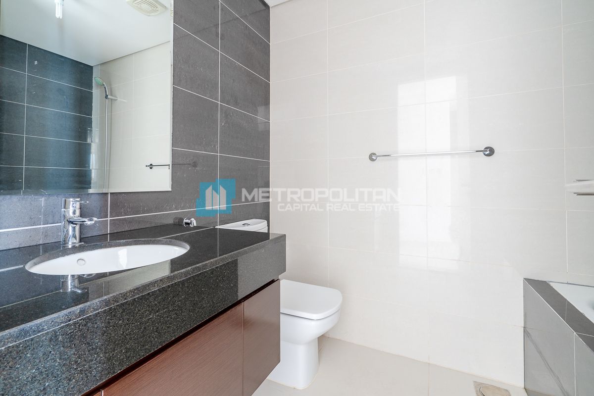 Studio Apartment for Sale in Al Reem Island – MCS-38255 photo-6