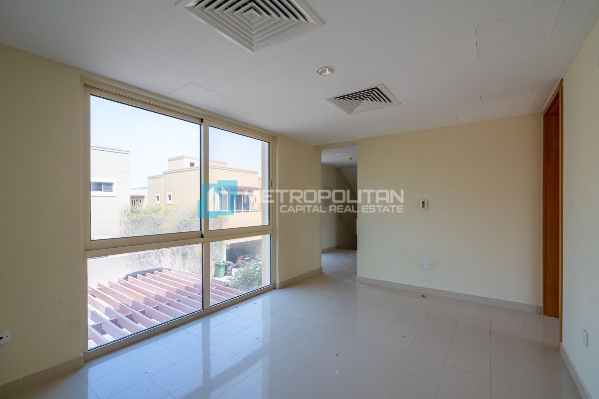 5BR Villa for Sale in Al Raha Gardens – MCS-38379 photo-9