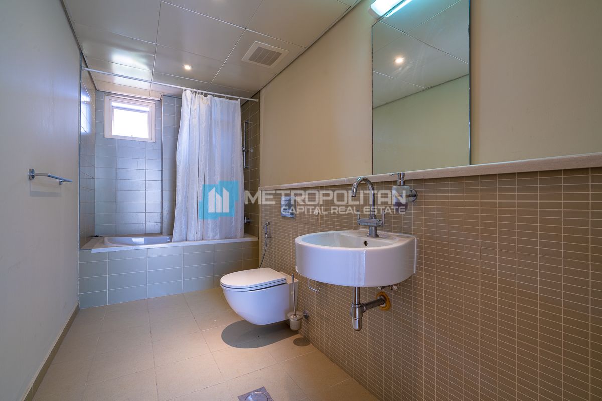 5BR Villa for Sale in Al Raha Gardens – MCS-38379 photo-17