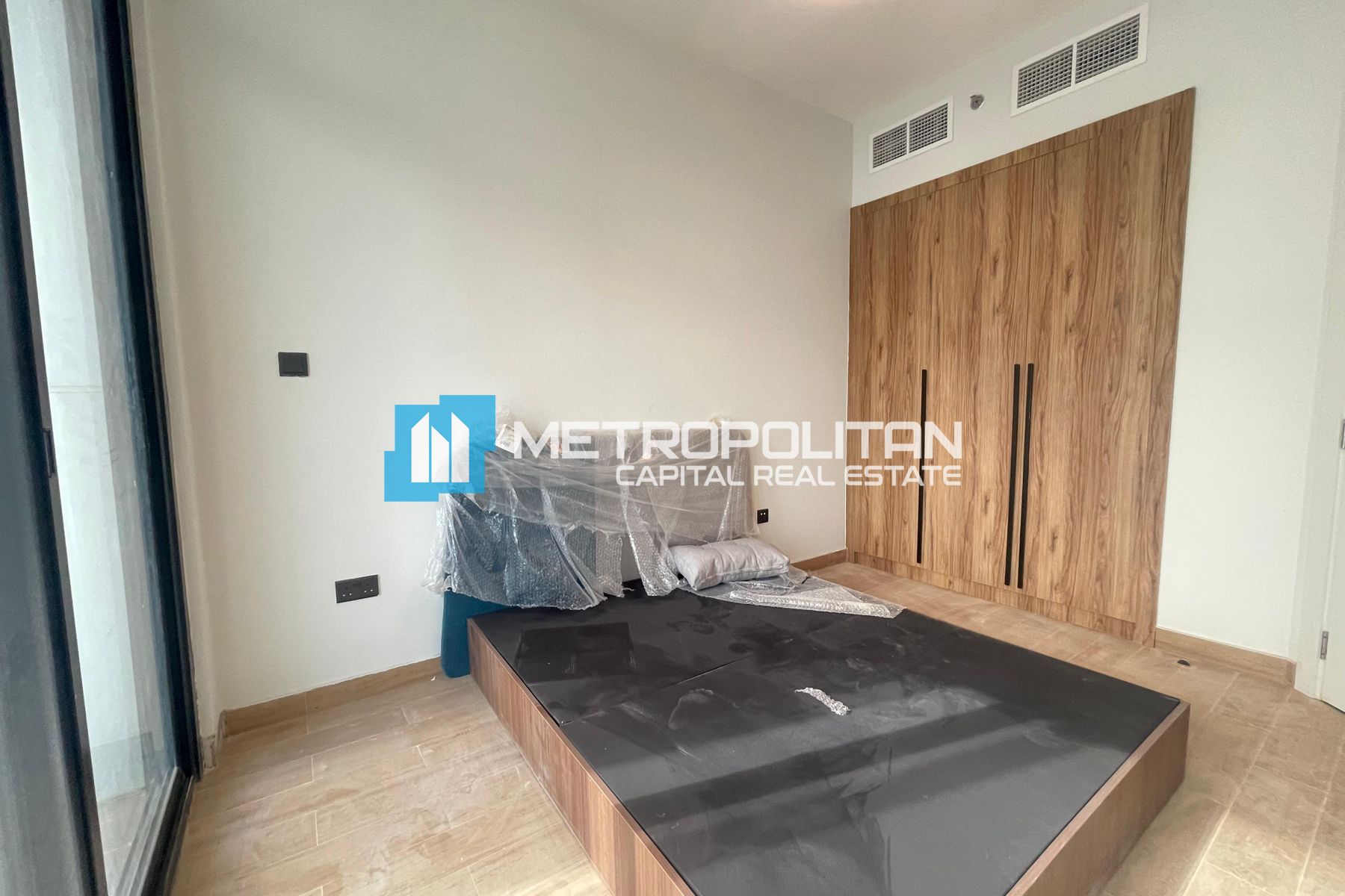 1BR Apartment for Sale in Al Maryah Island – MCS-38447 photo-11