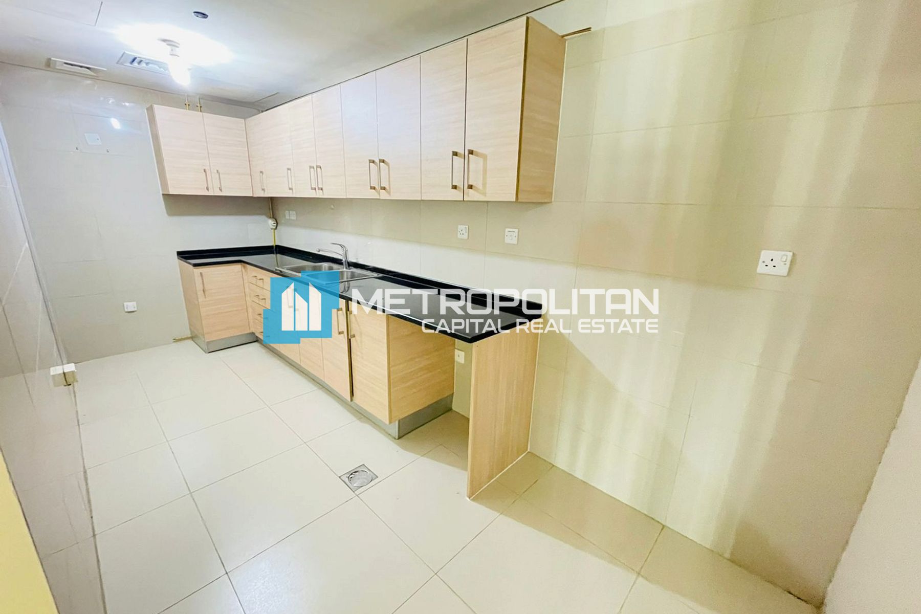 1BR Apartment for Sale in Al Reem Island – MCS-38494 photo-3