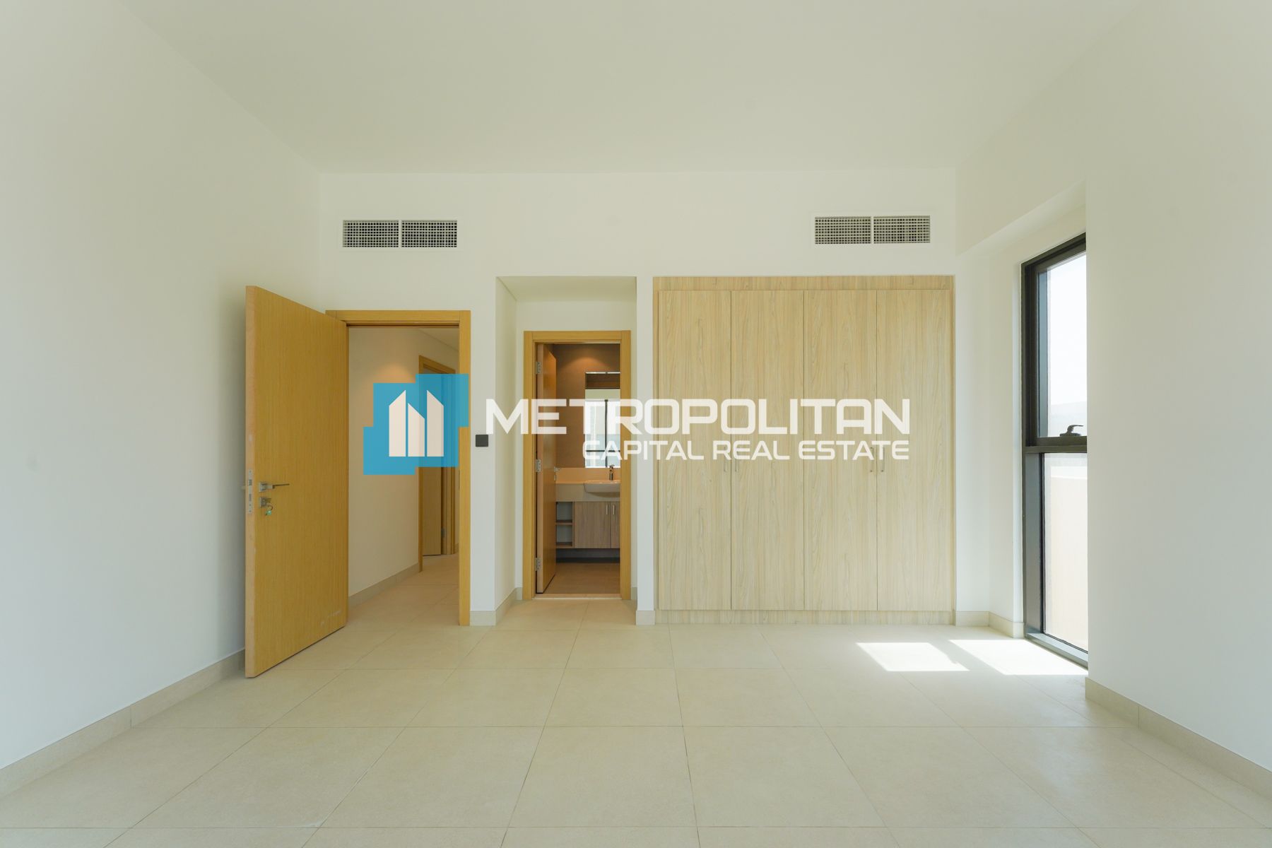 5BR Villa for Sale in Abu-Dhabi, UAE – MCS-38573 photo-10