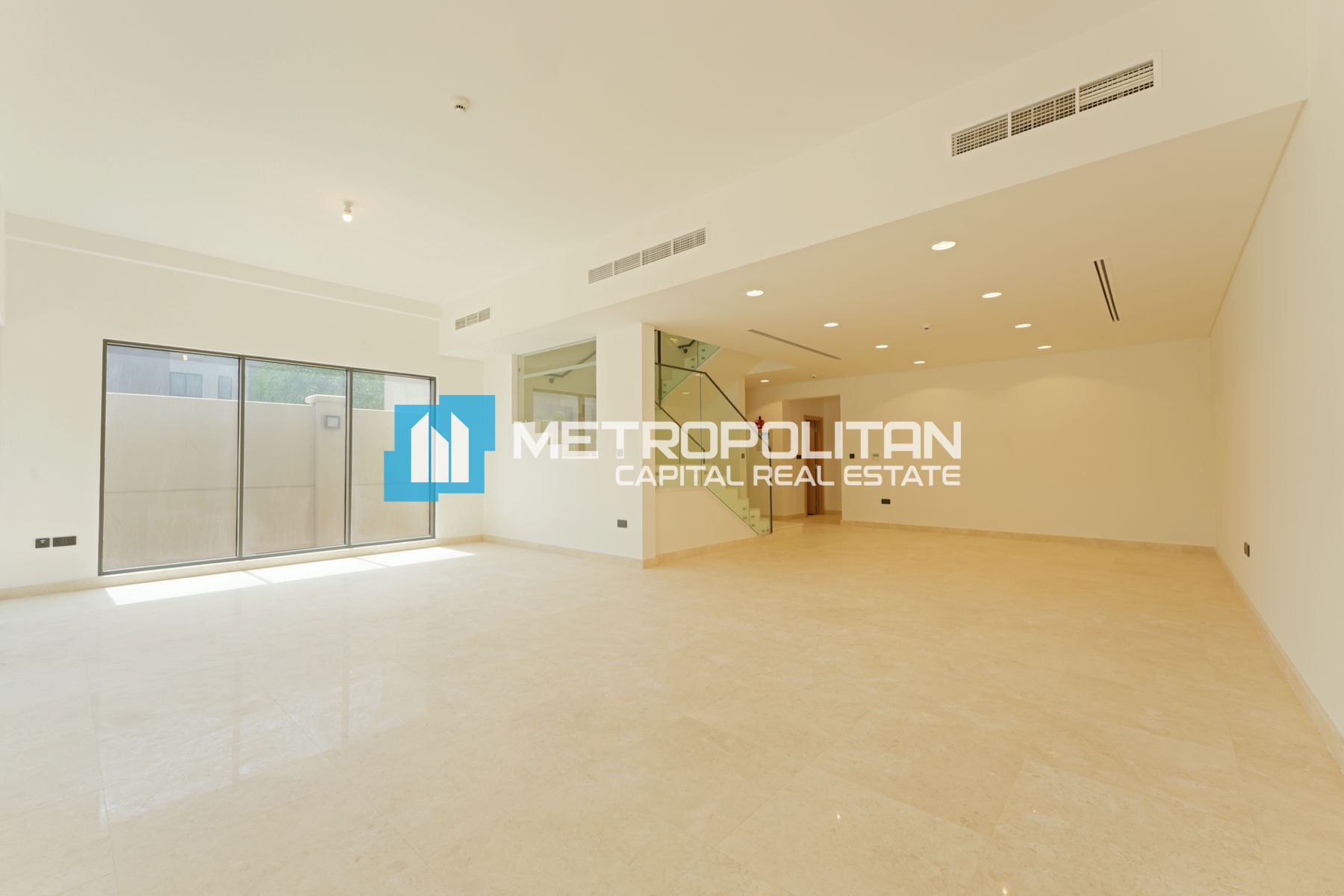 5BR Villa for Sale in Abu-Dhabi, UAE – MCS-38573 photo-2