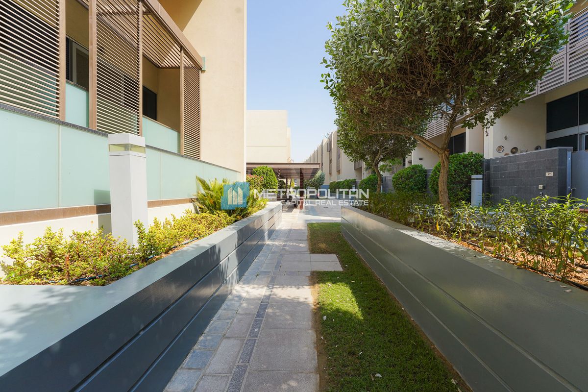 Image - Al Muneera Townhouses-Island, Al Raha Beach, Abu Dhabi | Project - Townhouse
