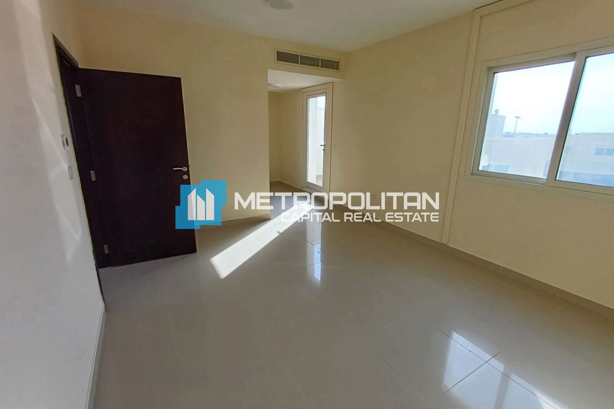 5-комнатный таунхаус на продажу в Al Reef – MCS-39096 photo-7