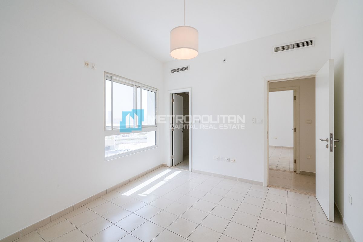 2BR Apartment for Sale in Al Reem Island – MCS-39139 photo-4