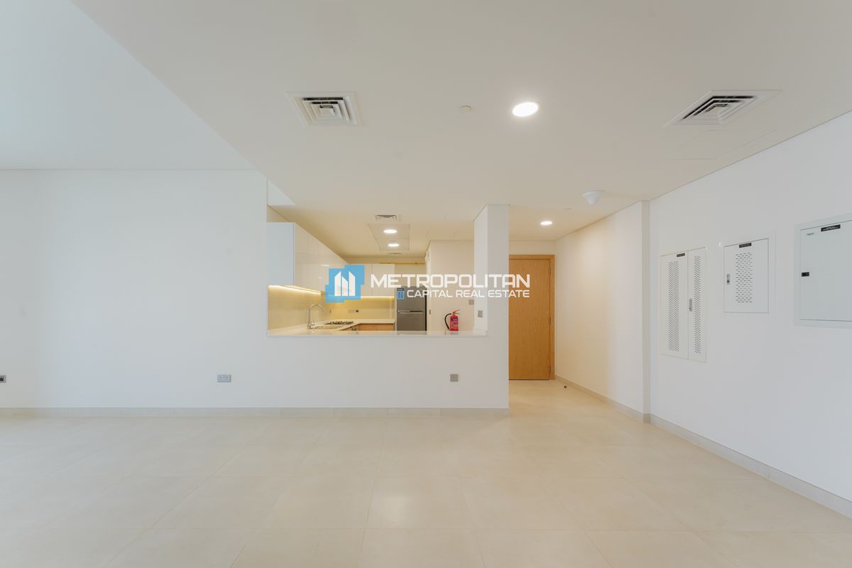 3BR Apartment for Sale in Al Reem Island – MCS-39361 photo-3