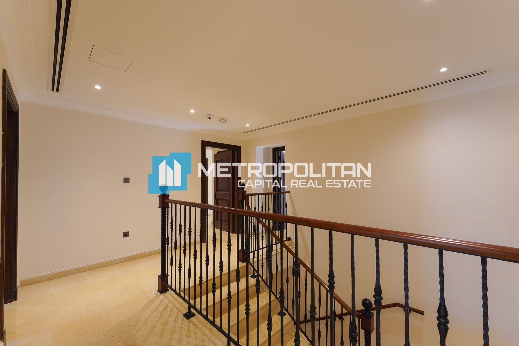 تاون هاوس 4 غرف نوم للبيع في جزيرة السعديات – MCS-39583 photo-8