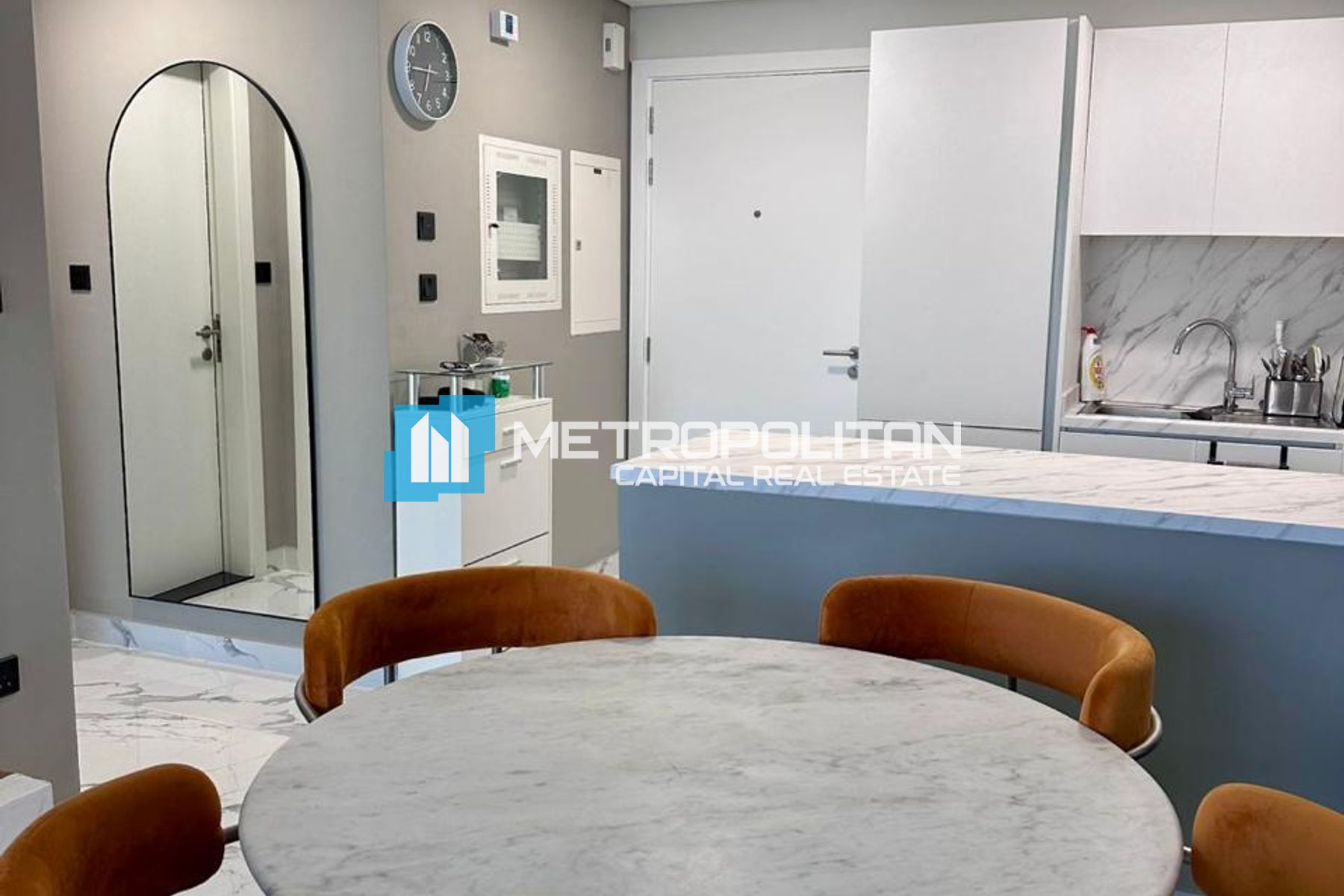 Canal View | High Floor 1 Bedroom | Renovated photo-11