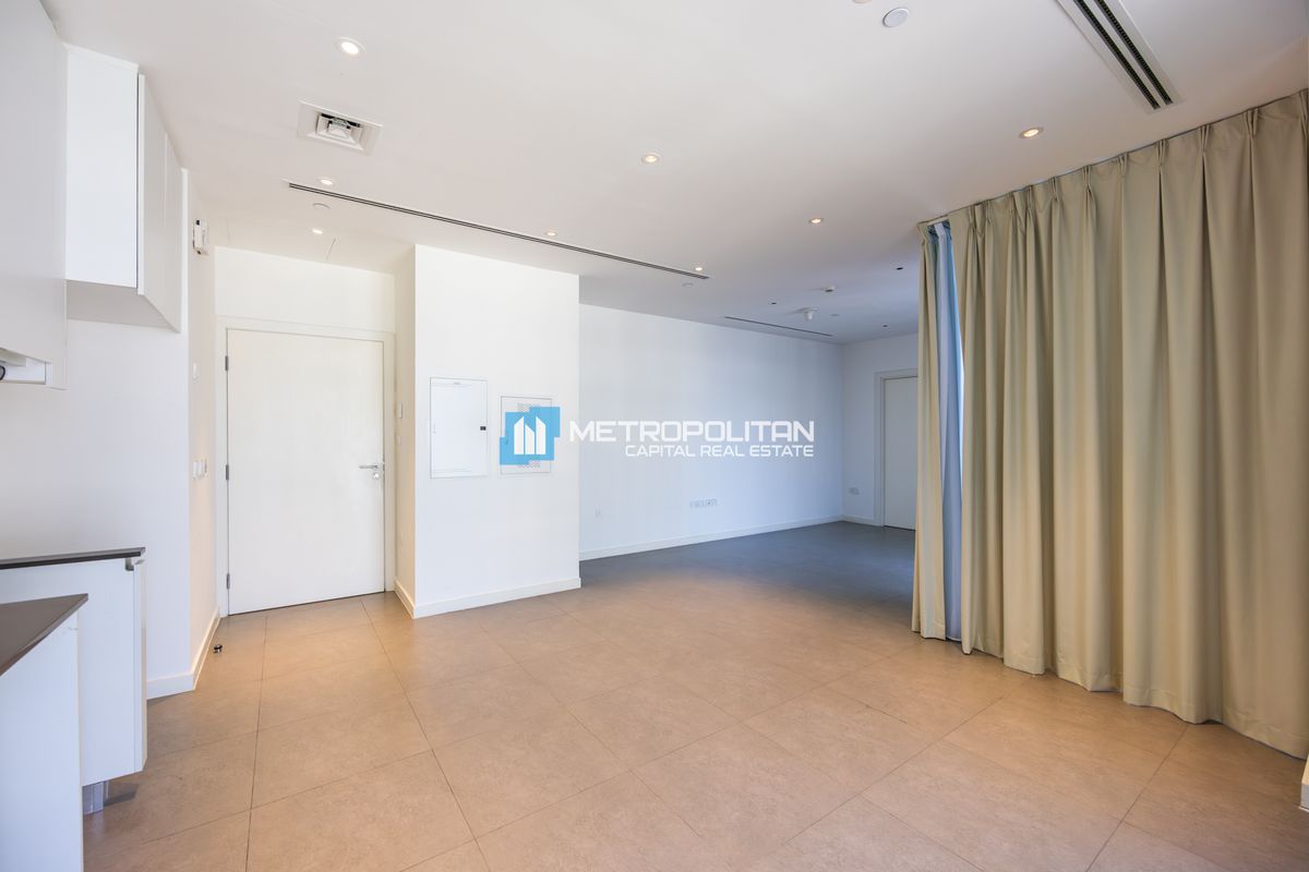 1BR Apartment for Sale in Al Reem Island – MCS-39612 photo-6