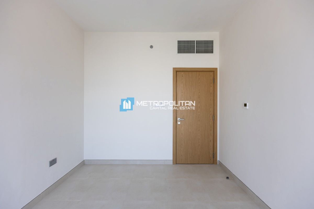 Image - Radiant Square, Al Reem Island, Abu Dhabi | Project - Apartment