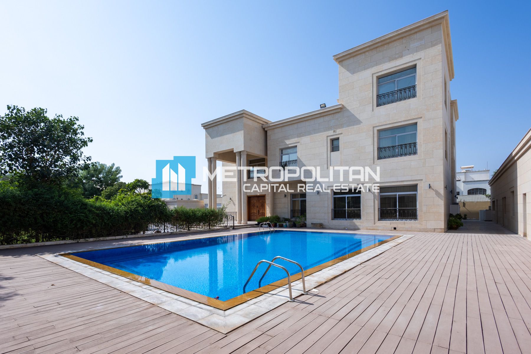 Fully Furnished|Corner 9BR|Huge Land|Private Pool photo-0