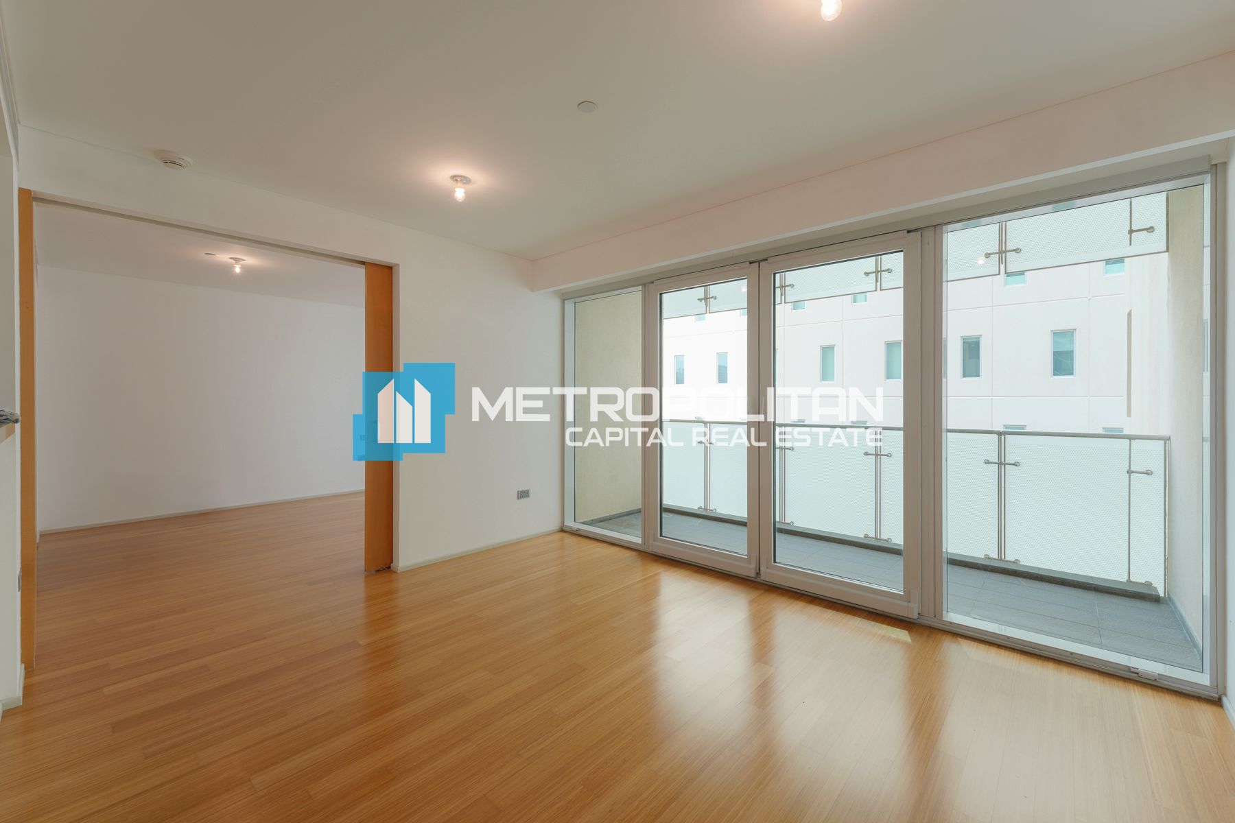 1-комнатная квартира на продажу в Al Raha Beach – MCS-39809 photo-6