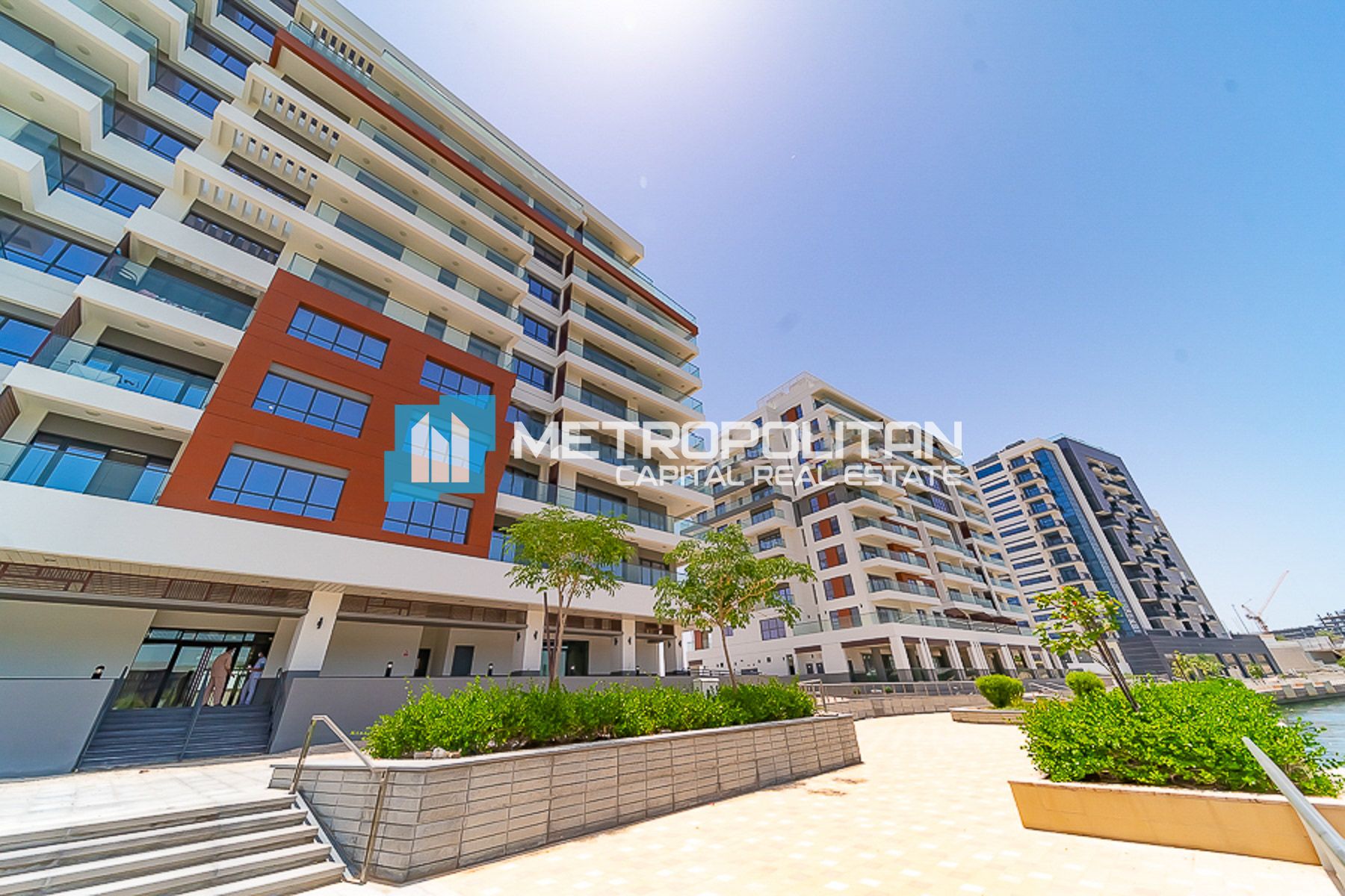 1-комнатная квартира на продажу в Al Raha Beach – MCS-39815 photo-2