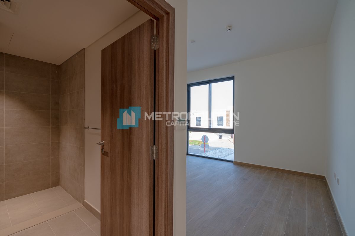 3-комнатный таунхаус на продажу в Al Ghadeer – MCS-39940 photo-7