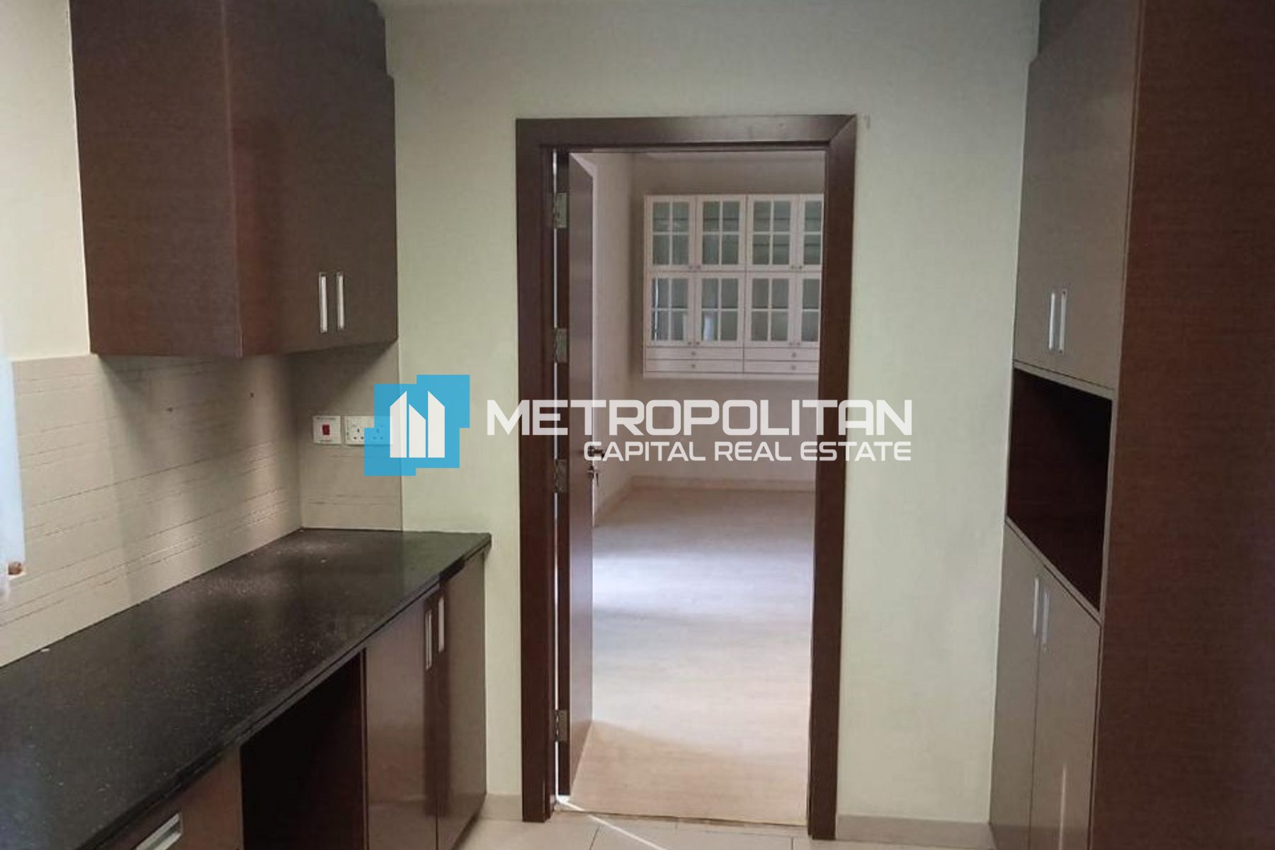 Resale 3BR+Balcony | Closed Kitchen | Rent Refund photo-11