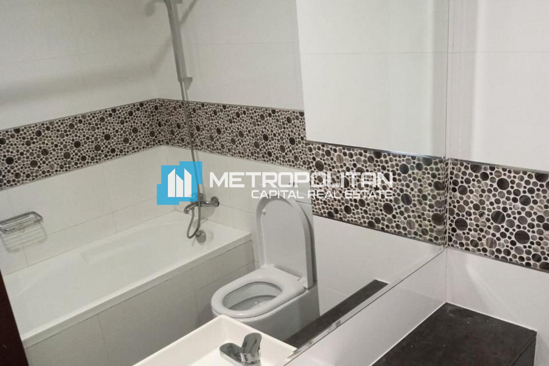 Resale 3BR+Balcony | Closed Kitchen | Rent Refund photo-12