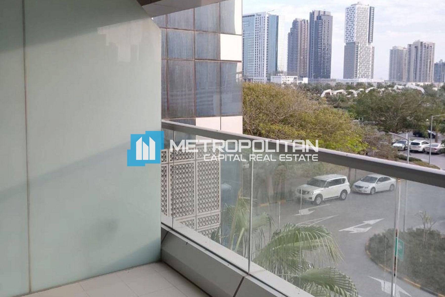 Resale 3BR+Balcony | Closed Kitchen | Rent Refund photo-4