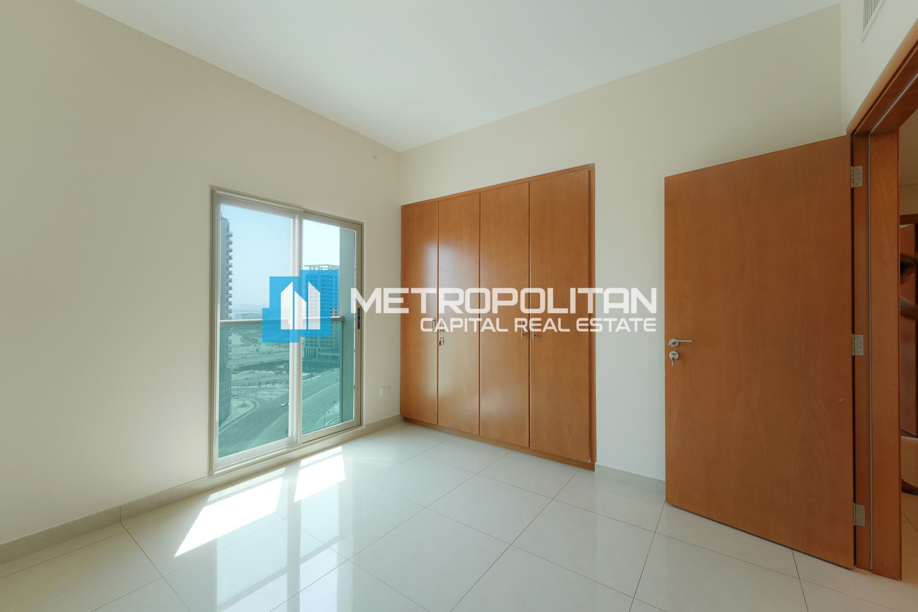 Image - Beach Towers, Al Reem Island, Abu Dhabi | Project - Apartment