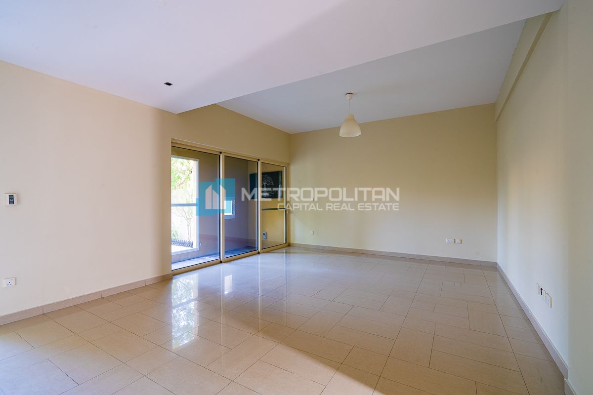 3BR w/ Maids Villa | Private Pool | Ready to Move photo-3