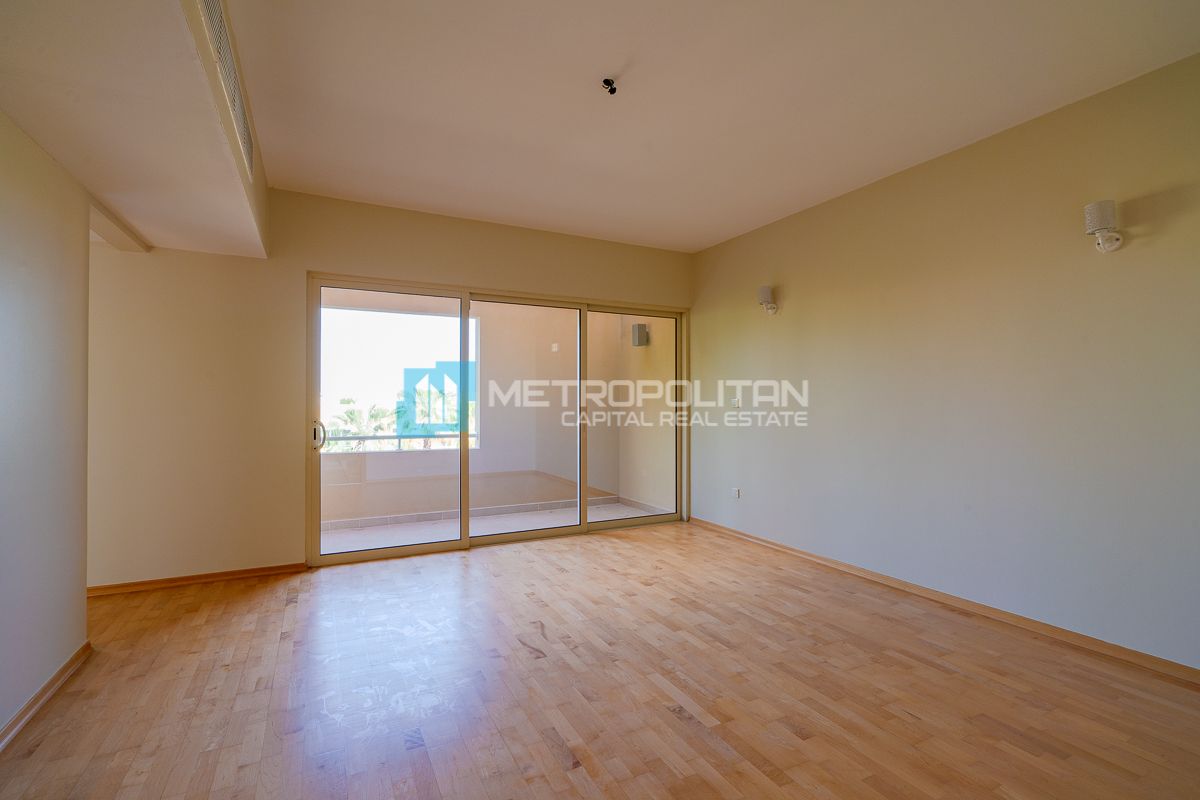 3BR w/ Maids Villa | Private Pool | Ready to Move photo-4