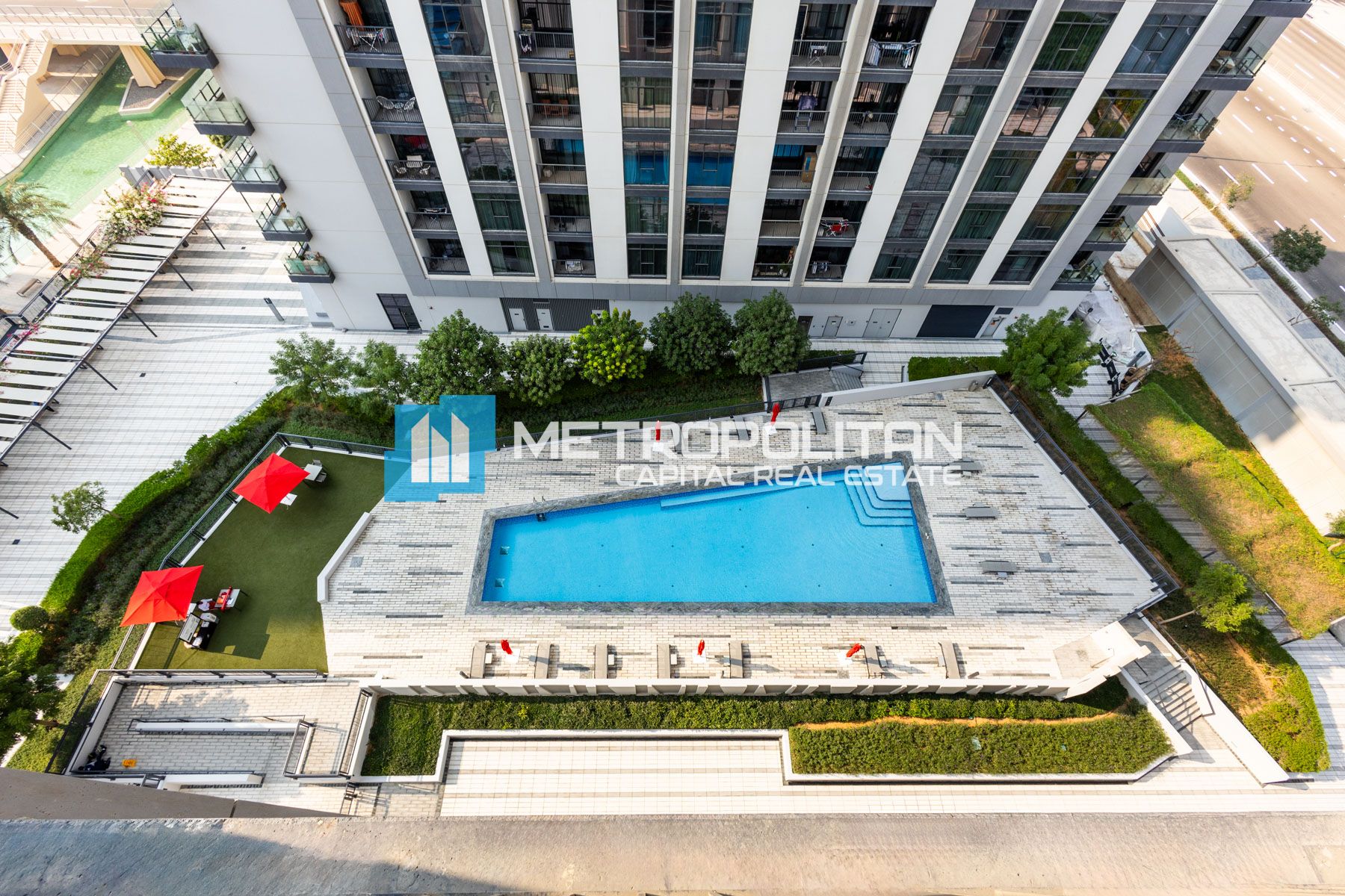 Pool View| 1BR+Balcony| Unfurnished| Pool And Gym photo-2