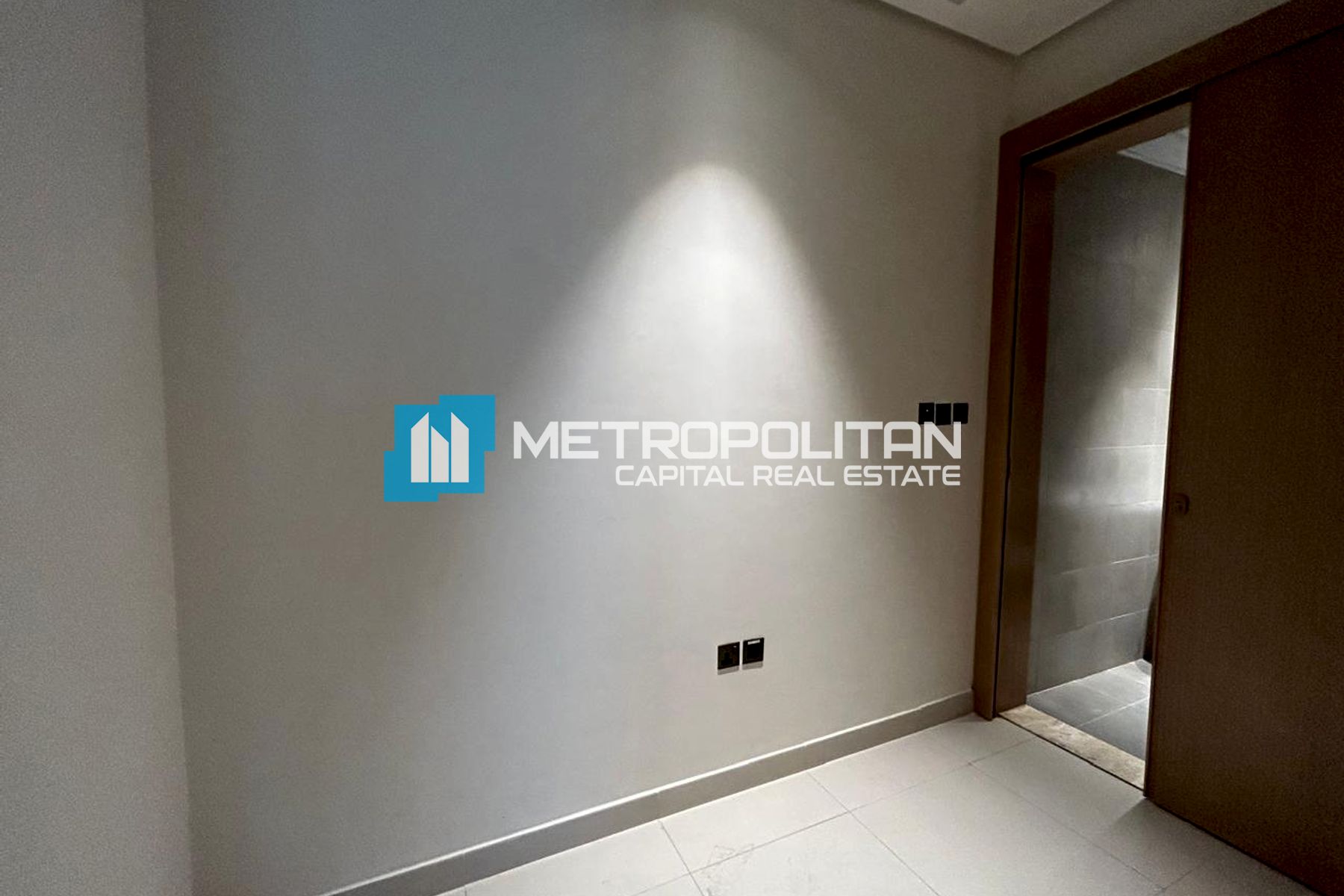 Corner 2BR+Balcony|Closed Kitchen|Laundry|Ready photo-14