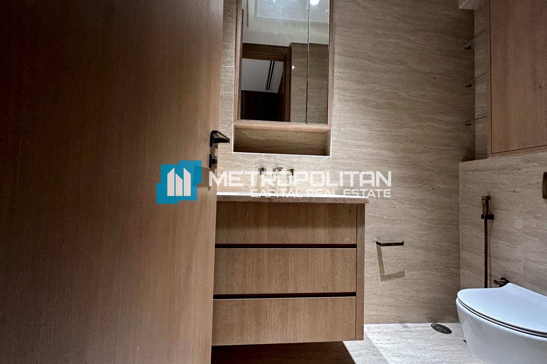 Corner 2BR+Balcony|Closed Kitchen|Laundry|Ready photo-18