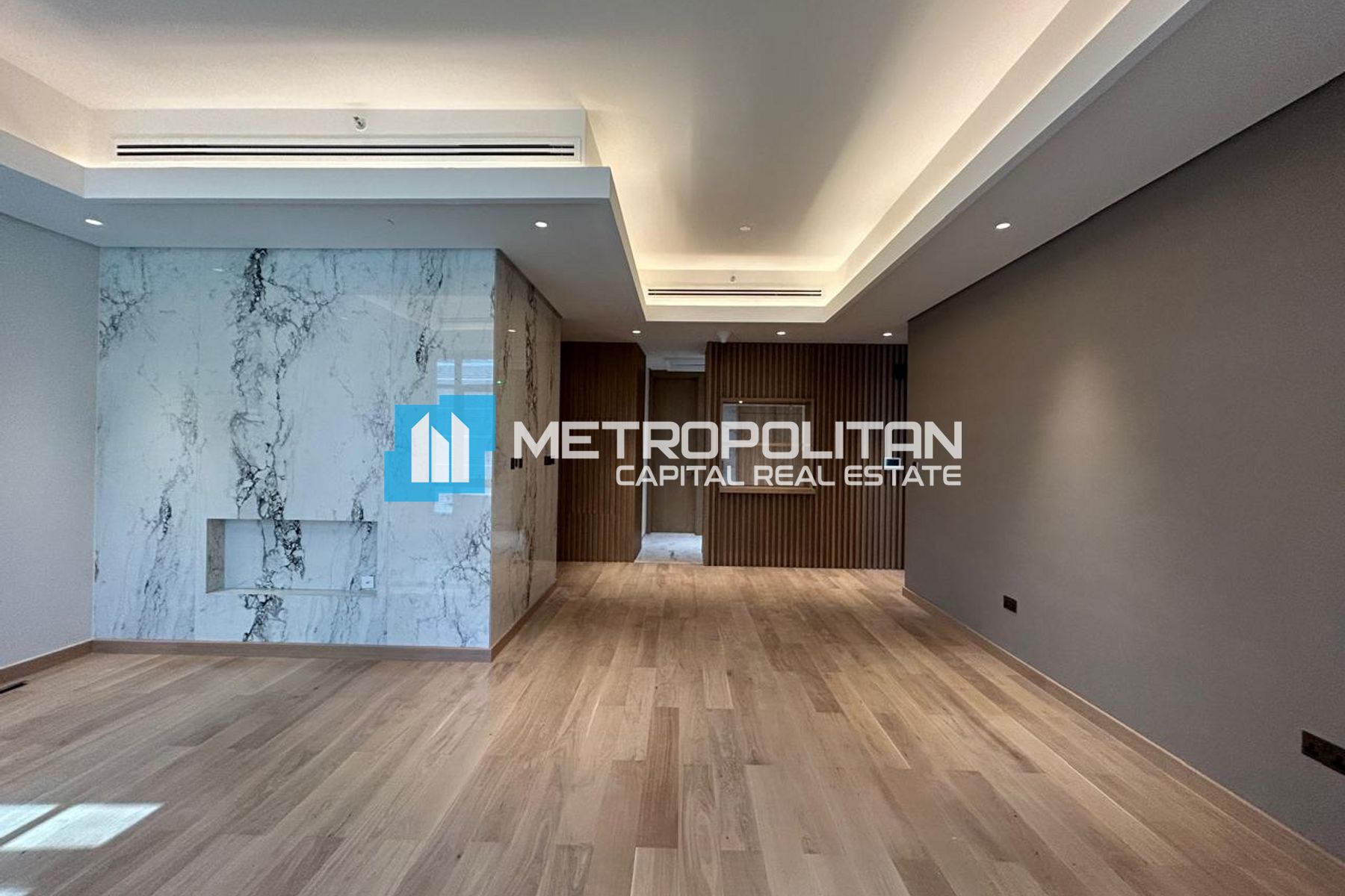 Corner 2BR+Balcony|Closed Kitchen|Laundry|Ready photo-2