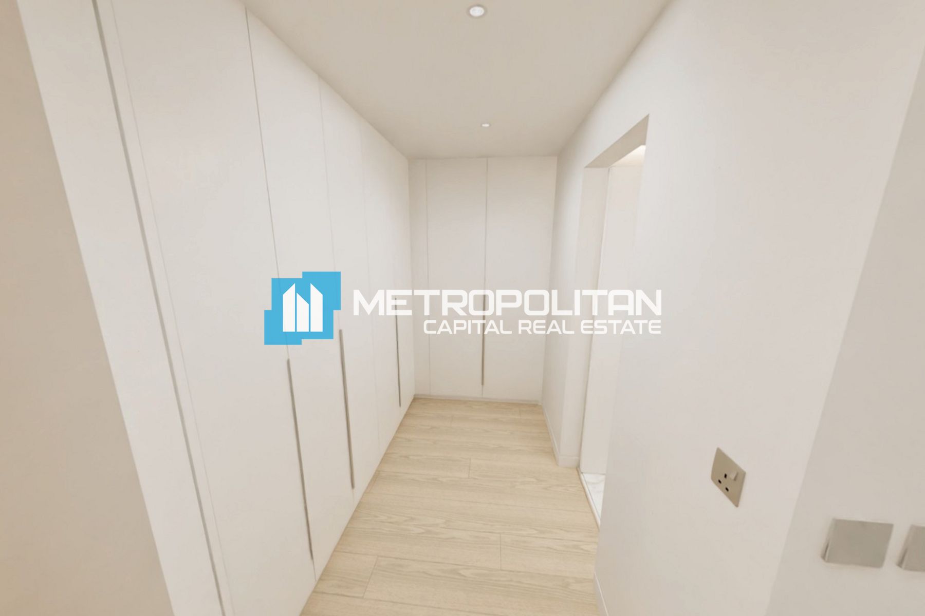 Corner | Duplex 2BR+Laundry | Beachfront Living photo-9