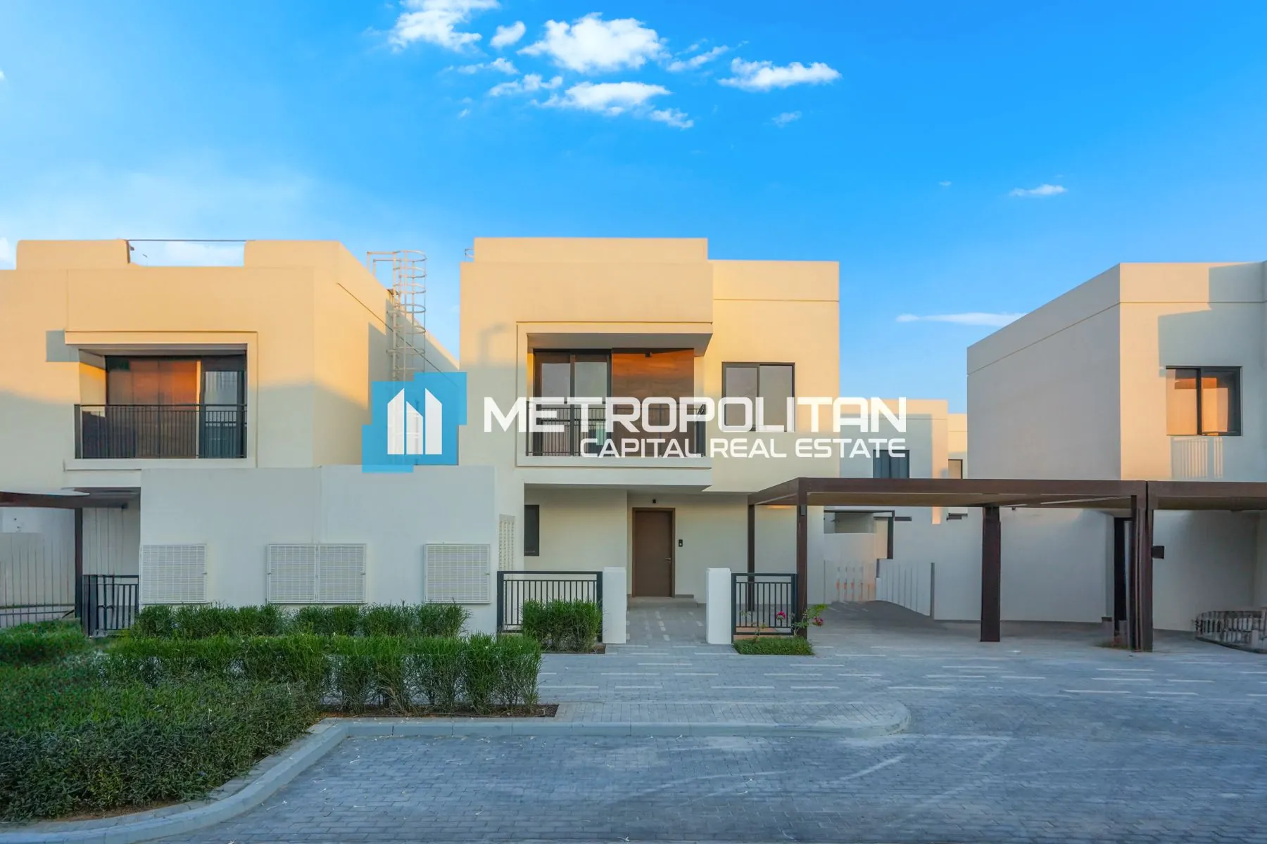 4BR+M w/ Balcony | Closed Kitchen | Community Pool