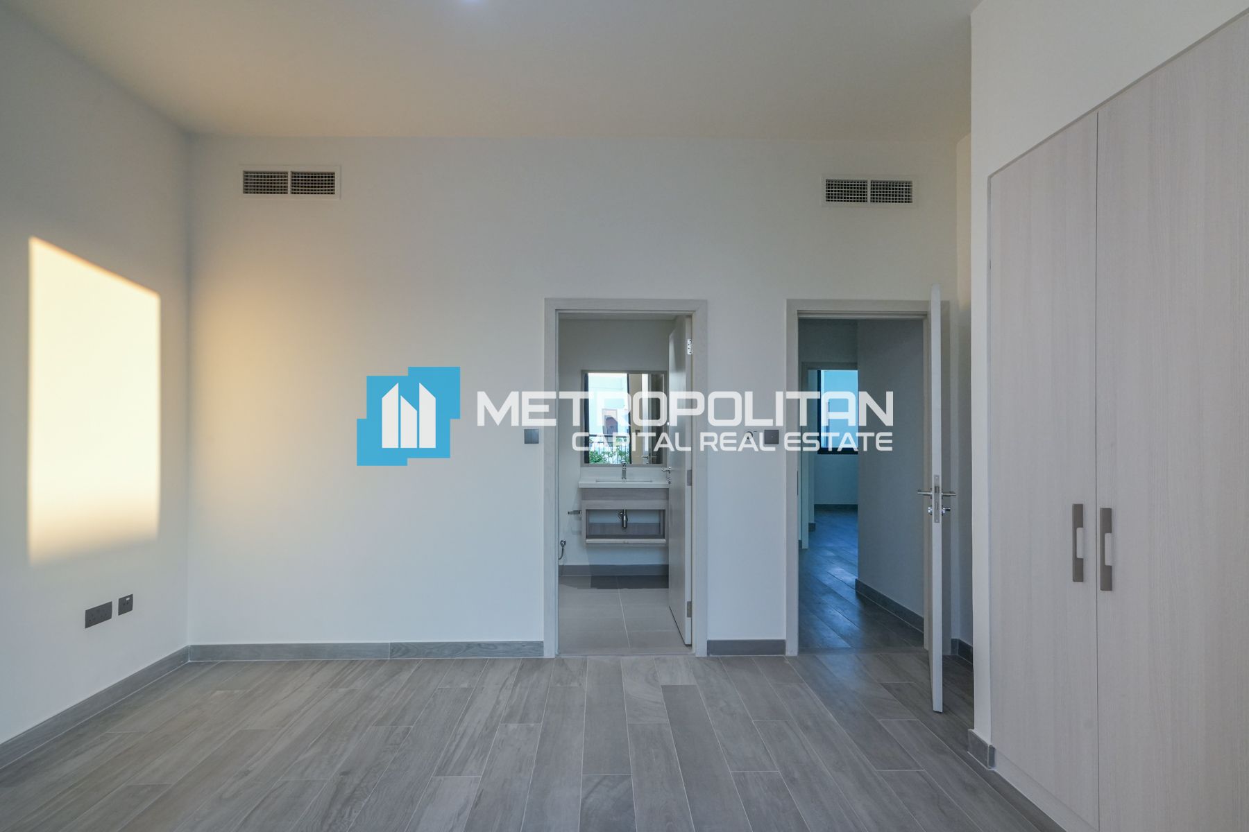 4BR+M w/ Balcony | Closed Kitchen | Community Pool photo-14