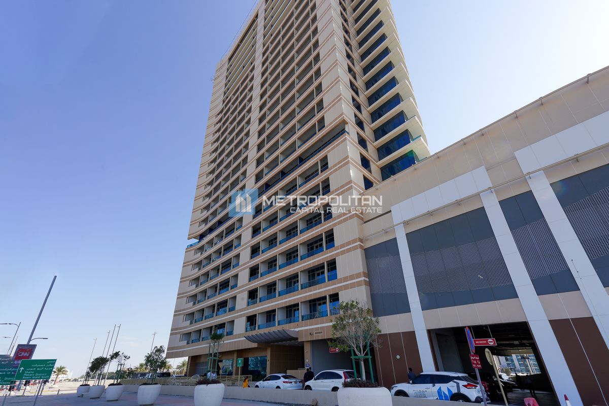 Corner 1BR+Balcony | Type F | Semi-Closed Kitchen photo-0