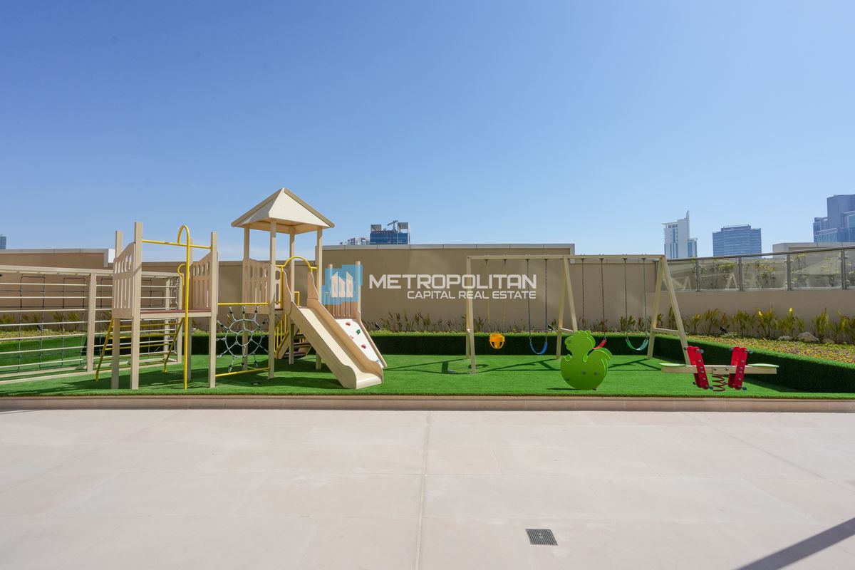 Corner 1BR+Balcony | Type F | Semi-Closed Kitchen photo-9