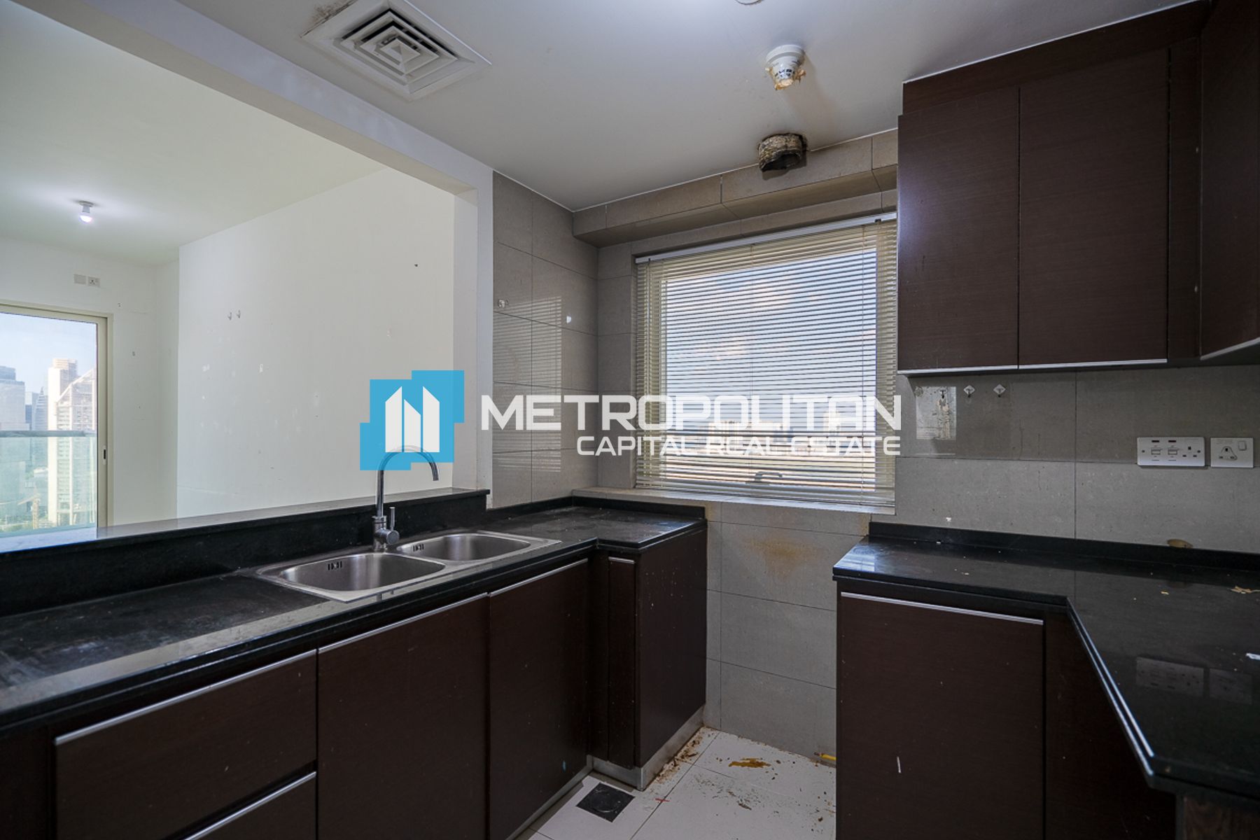 1BR with Balcony | Canal View | Well Maintained photo-12