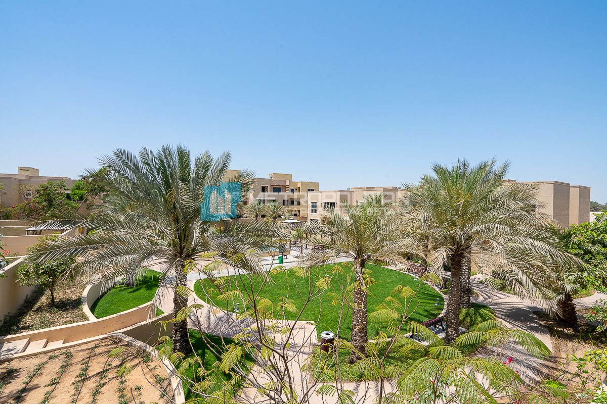 Single Row| Corner Unit| 4BR w/ Maids And Balcony photo-2