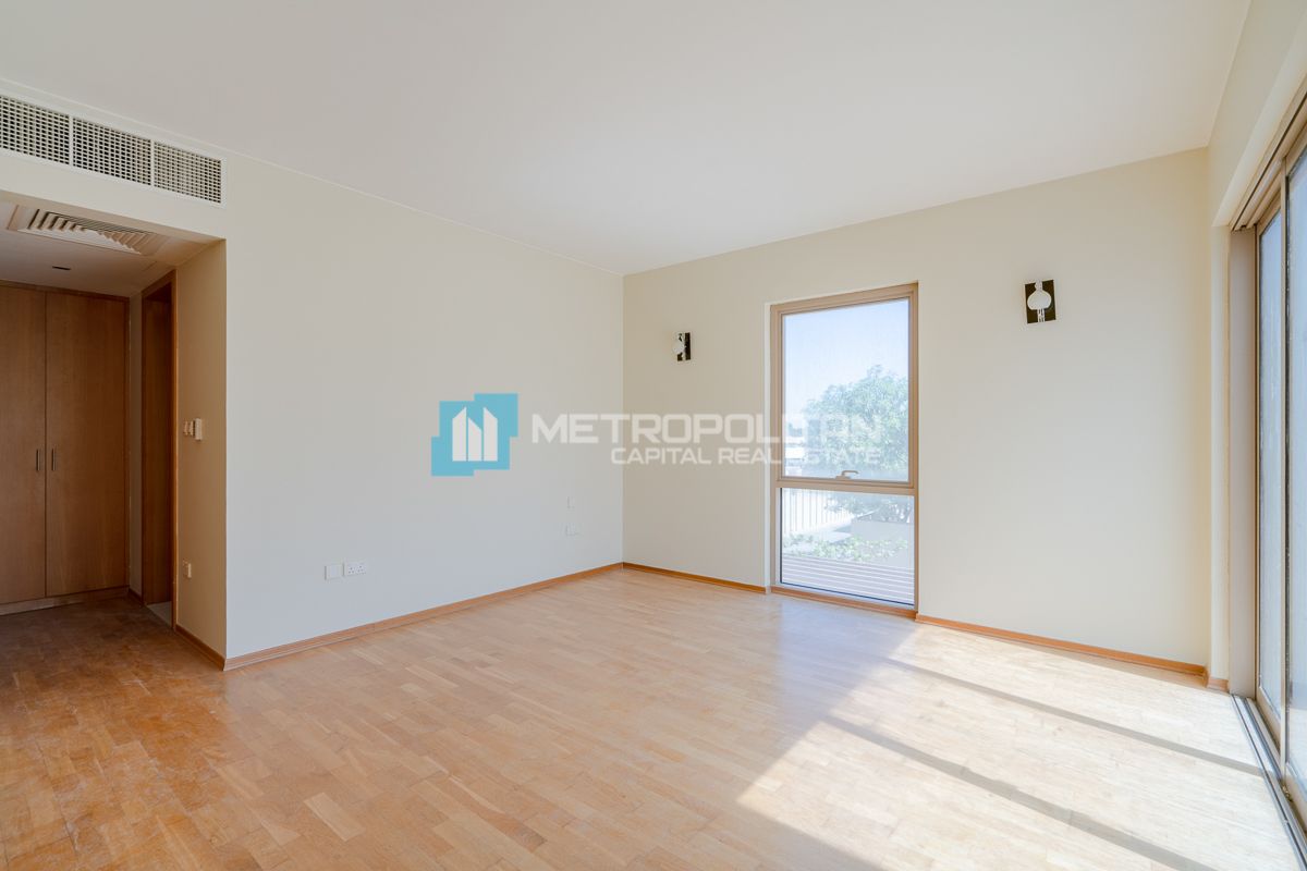 Single Row| Corner Unit| 4BR w/ Maids And Balcony photo-6