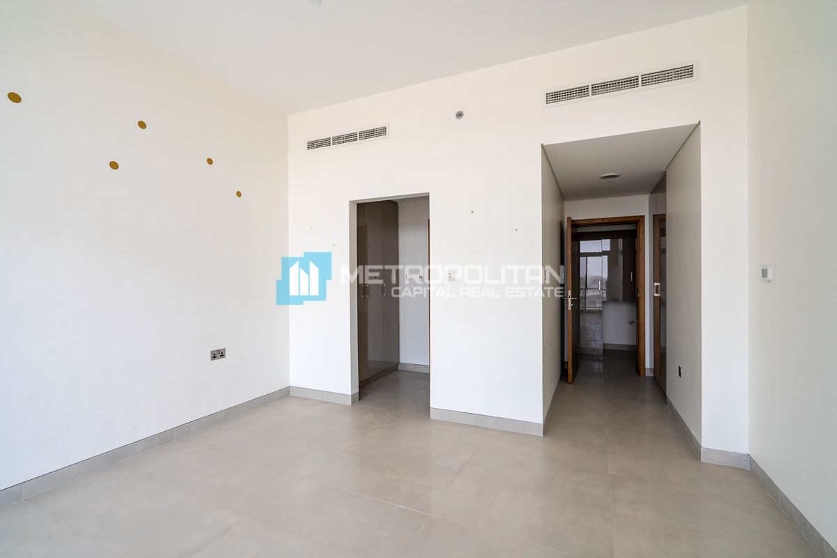 Partial Sea View | Ready To Move | 2BR+M w/ Study photo-3