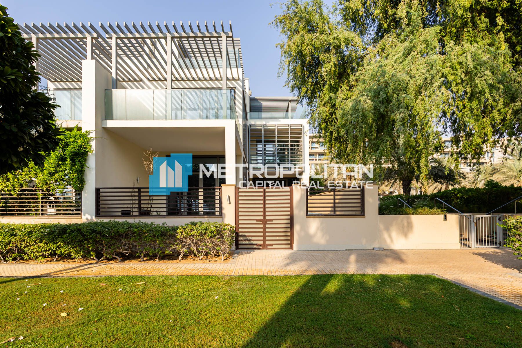 Beachfront | Corner 5BR+Maids Villa | Private Pool photo-0