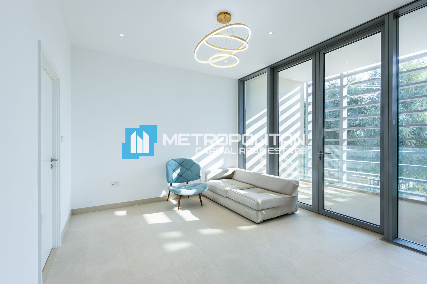 Beachfront | Corner 5BR+Maids Villa | Private Pool photo-18