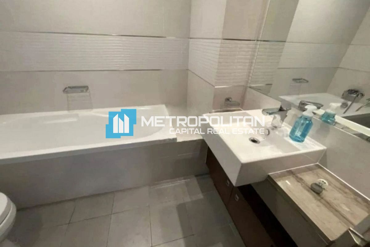 Mangrove View | High Floor 1BR | Community Pool photo-2